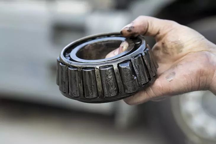 What kind of failures will improper operation cause to the bearing?